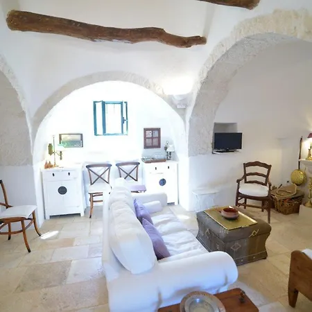 Villa Sleeps 10 Pool Wifi